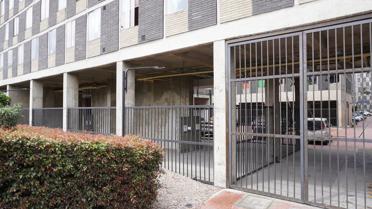 Sala de negocios - Proyecto Plaza de la Hoja