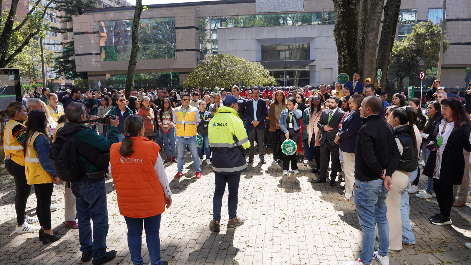 Emergencias en el lugar de trabajo: lo que debemos saber y cómo actuar